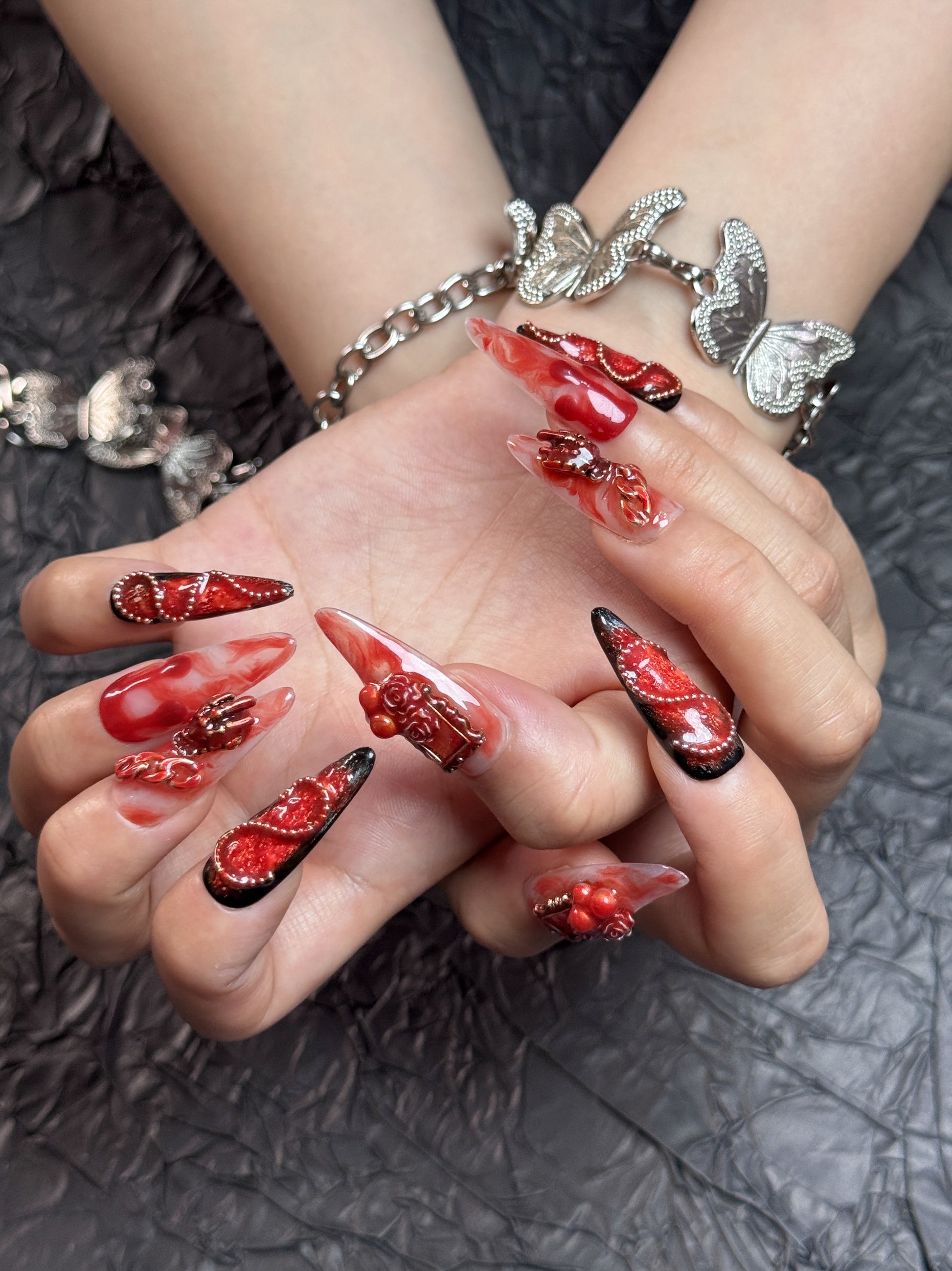 Dark Gothic Blood-Rose Unique & Luxury Design Almond Handmade Press-On Nails NF095